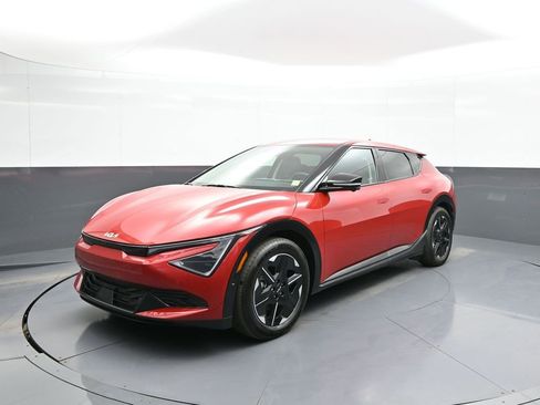 New 2025 Kia EV6 Wind image 1