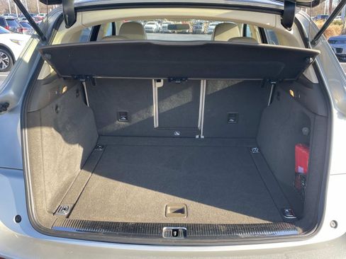 Used 2016 Audi Q5 2.0T Premium Plus w/ Technology Package image 11