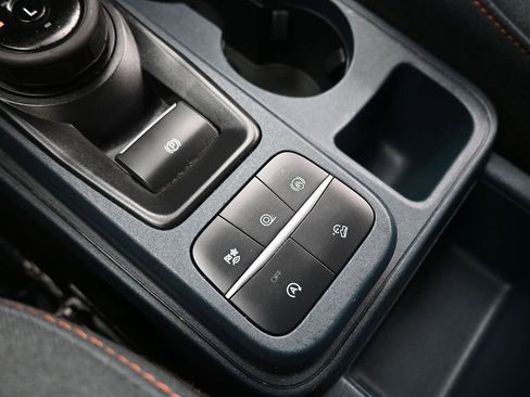 Certified 2022 Ford Maverick XLT w/ Equipment Group 300A Standard image 16