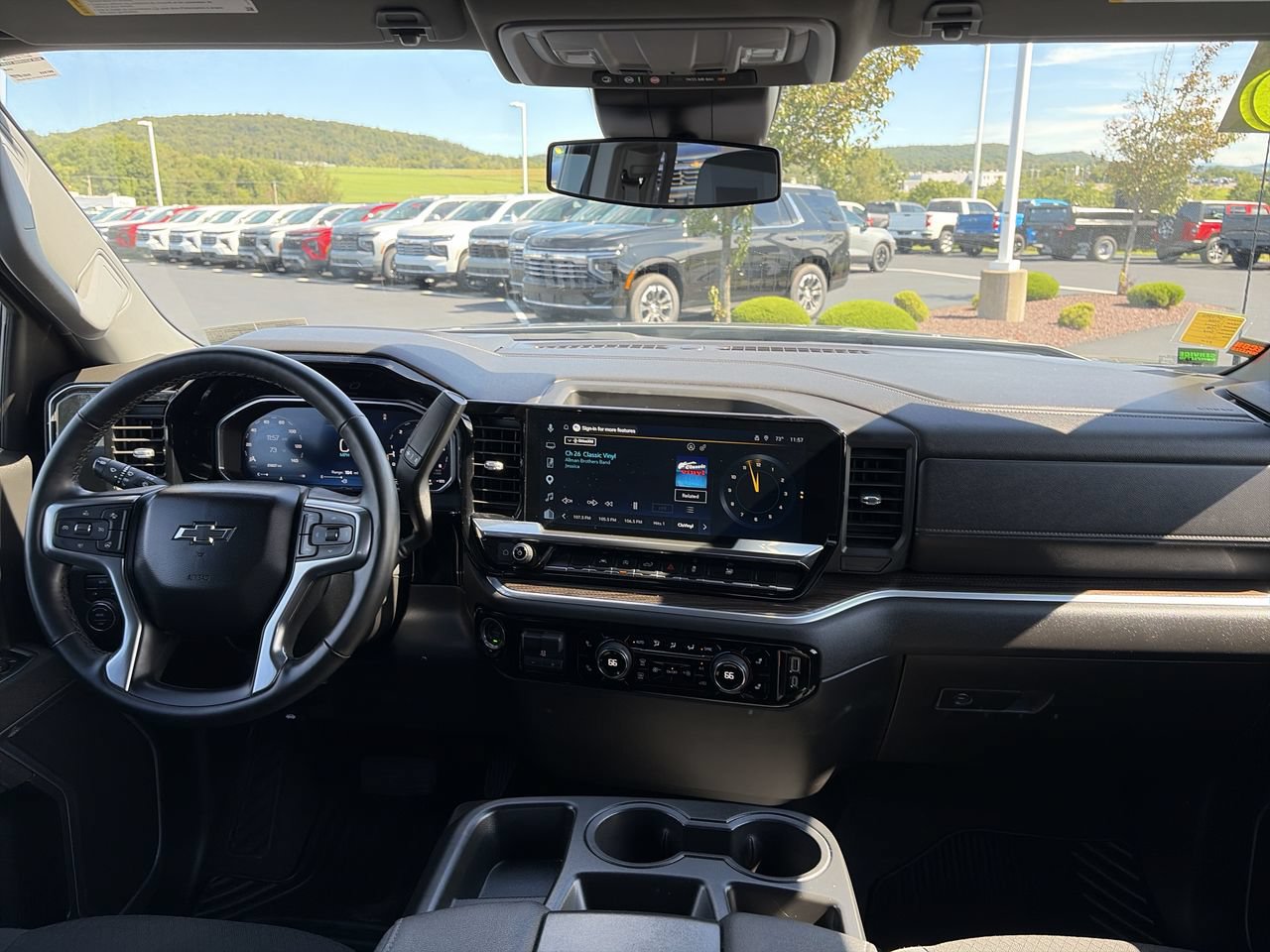 Used 2026 Chevrolet Silverado 1500 RST AWD/4WD image 18