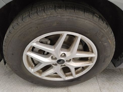 Used 2024 Ford Edge SEL image 31