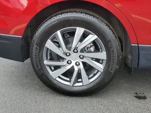 Certified 2023 Chevrolet Equinox LT FWD image 9