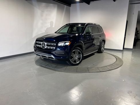 Used 2022 Mercedes-Benz GLS 450 4MATIC image 3