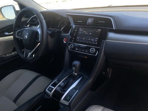 Used 2018 Honda Civic EX image 12