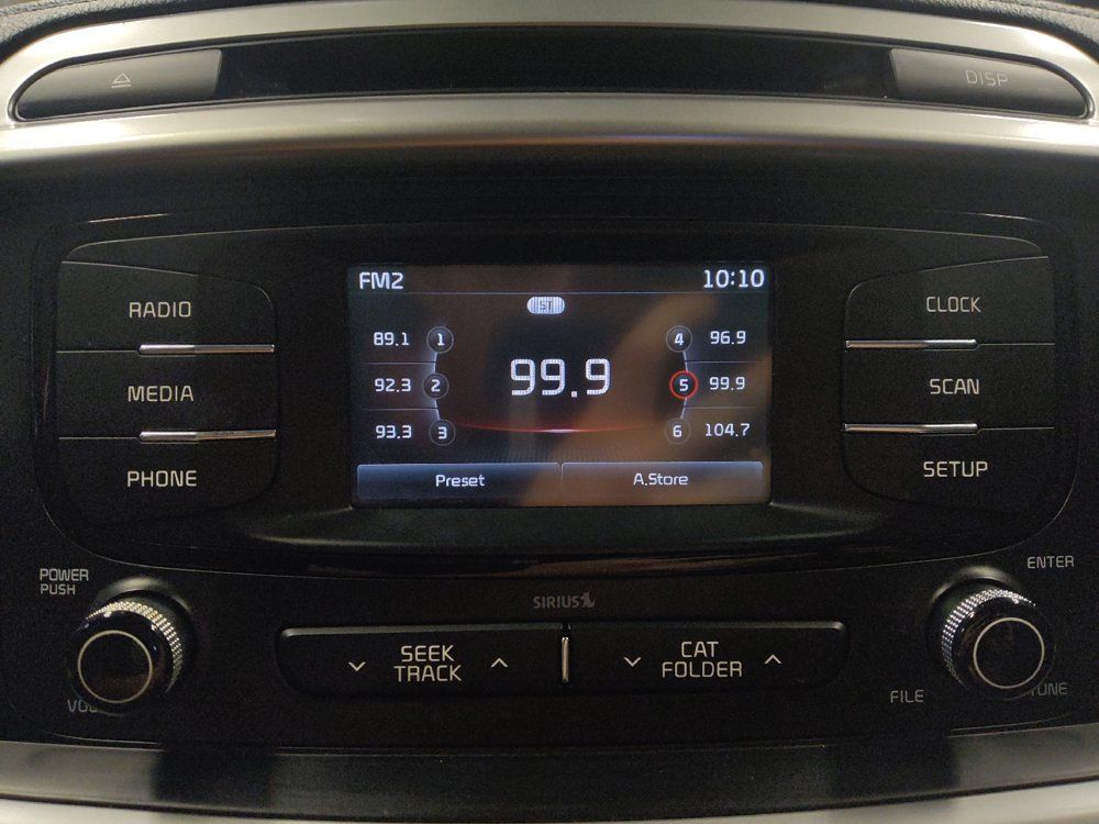 Used 2016 Kia Sorento FWD image 25
