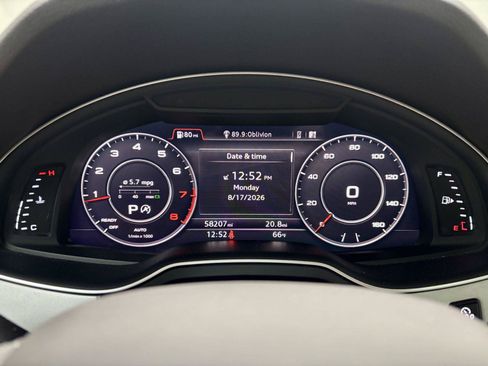 Used 2019 Audi Q7 2.0T Premium Plus AWD/4WD image 28