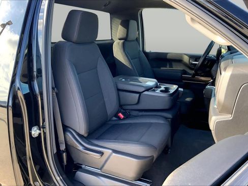 Used 2025 Chevrolet Silverado 2500 LT w/ Convenience Package RWD image 8