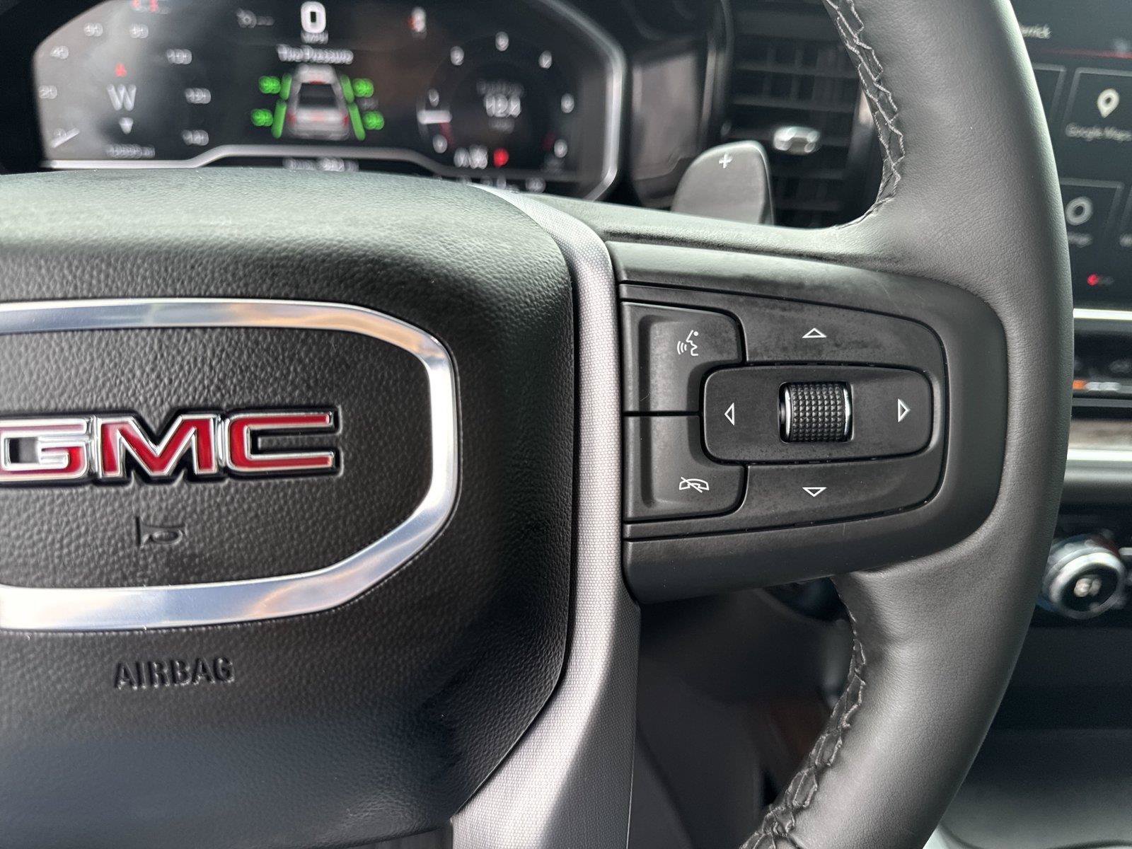 Used 2025 GMC Sierra 1500 SLT w/ SLT Premium Plus Package AWD/4WD image 22