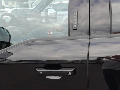 Used 2022 Ford F150 XLT w/ Equipment Group 302A High AWD/4WD image 16