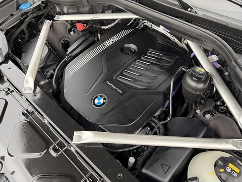 Used 2022 BMW X7 xDrive40i image 17