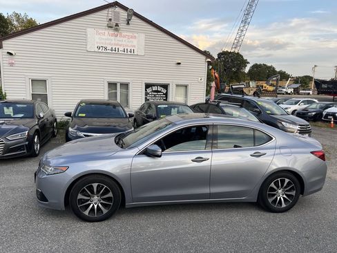 Used 2016 Acura TLX image 2