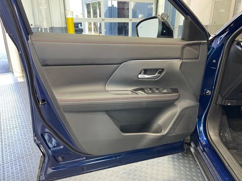 New 2026 Nissan Kicks SR w/ Cold Weather Package image 17