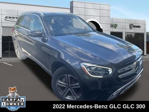 Used 2022 Mercedes-Benz GLC 300 4MATIC image 1