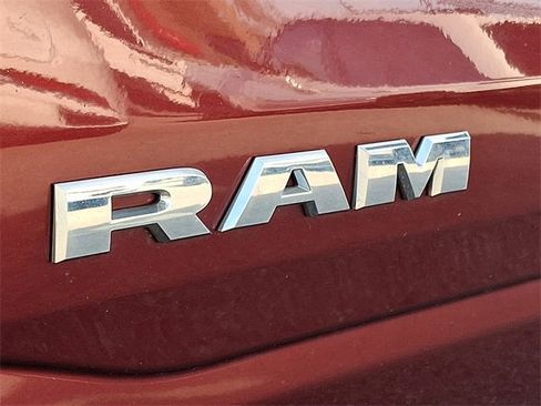 Used 2021 RAM 1500 Big Horn image 30