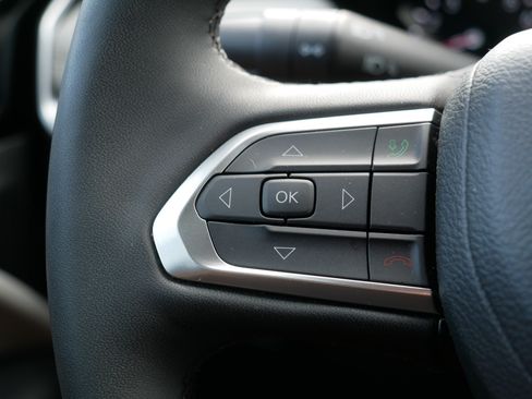 Used 2025 Jeep Compass Limited AWD/4WD image 28