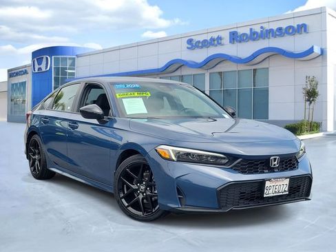 Certified 2025 Honda Civic Sport image 1