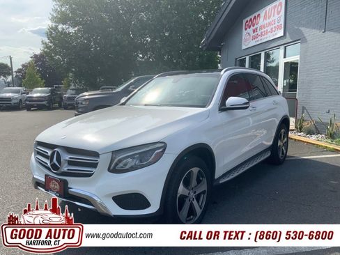 Used 2017 Mercedes-Benz GLC 300 4MATIC w/ Premium 2 Package image 1