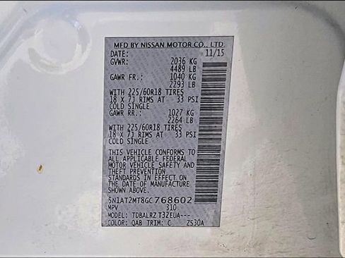 Used 2016 Nissan Rogue SL image 16