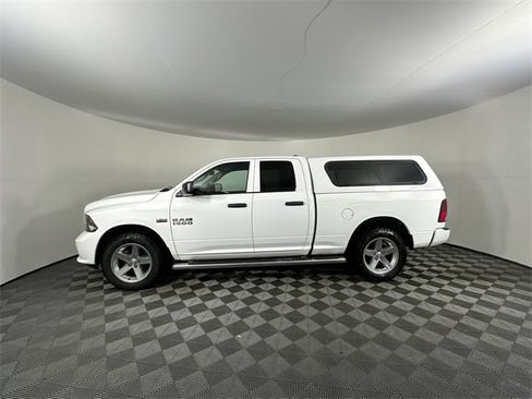 Used 2015 RAM 1500 Express image 9