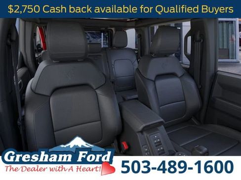 New 2025 Ford Bronco Badlands w/ Sasquatch Package image 11
