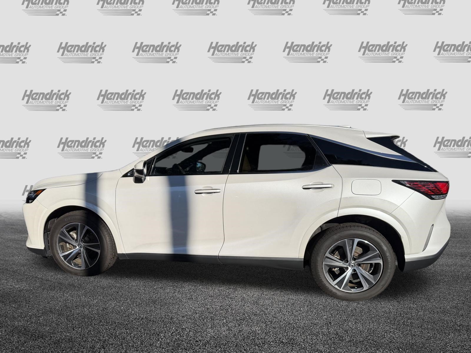 Used 2023 Lexus RX 350 Premium w/ Accessory Package AWD/4WD image 6
