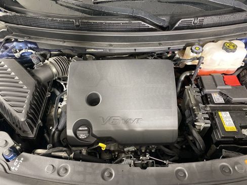 Used 2023 Buick Enclave Essence image 29