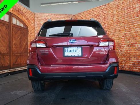 Used 2019 Subaru Outback 2.5i Premium image 6
