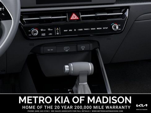 New 2026 Kia Niro LX image 23