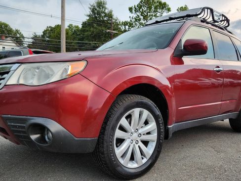 Used 2012 Subaru Forester 2.5X Premium w/ All-Weather Pkg image 5