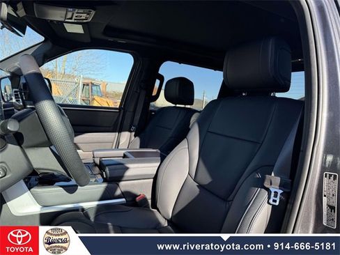 Used 2022 Toyota Tundra Platinum image 14