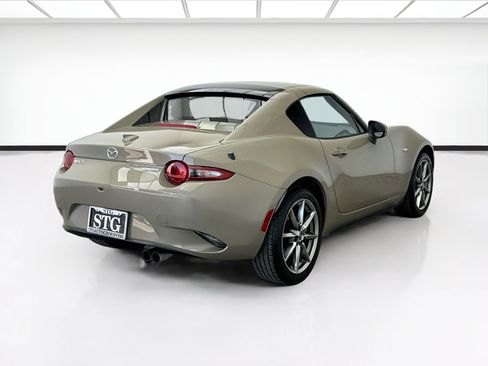 Used 2023 MAZDA MX-5 Miata Grand Touring RWD image 4