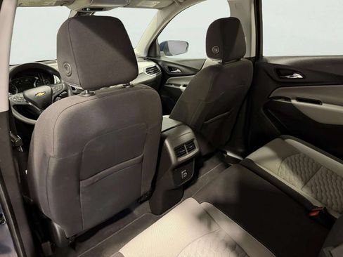 Used 2021 Chevrolet Equinox LT FWD image 18