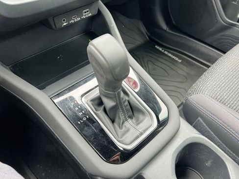 Used 2025 Subaru Forester Premium AWD/4WD image 15