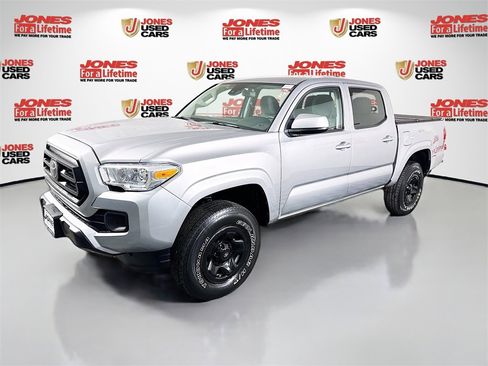Certified 2023 Toyota Tacoma SR image 12