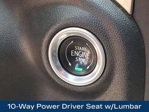 Used 2022 Chevrolet Silverado 1500 LT AWD/4WD image 19