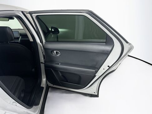 Used 2024 Hyundai Ioniq 5 SEL image 32