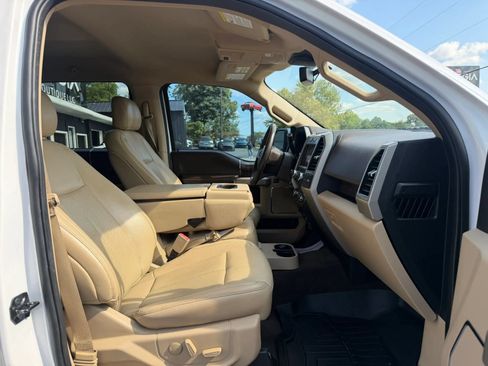 Used 2019 Ford F150 4x4 SuperCrew image 14