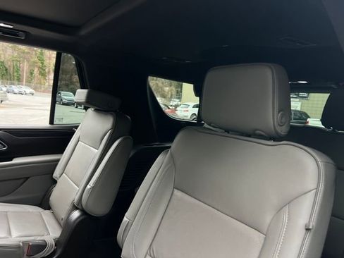 Used 2021 GMC Yukon SLT w/ SLT Luxury Plus Package image 22