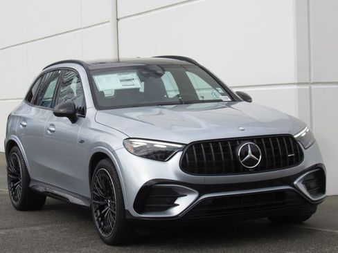 New 2026 Mercedes-Benz GLC 43 AMG 4MATIC image 2