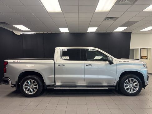 Used 2019 Chevrolet Silverado 1500 LTZ w/ LTZ Premium Package image 2
