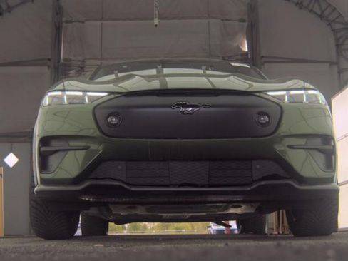 Used 2025 Ford Mustang Mach-E GT AWD/4WD image 2
