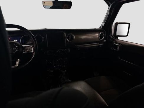 Used 2022 Jeep Wrangler Unlimited Rubicon 4xe w/ Cold Weather Group image 24