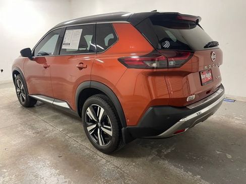 Used 2021 Nissan Rogue Platinum FWD image 6
