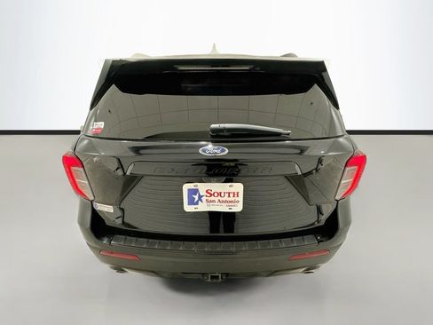 Used 2024 Ford Explorer ST-Line w/ Class IV Trailer Tow Package RWD image 6
