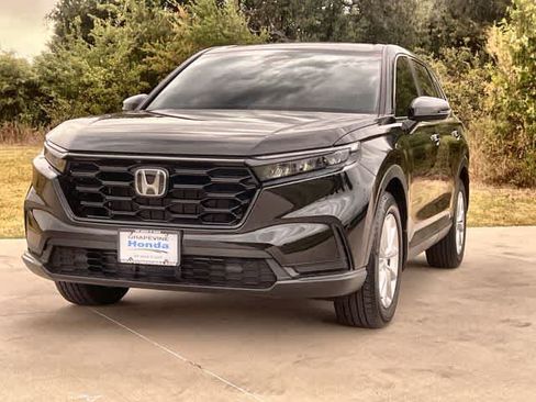 Used 2026 Honda CR-V EX image 2