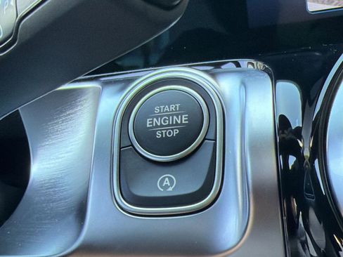 New 2026 Mercedes-Benz GLB 250 image 25