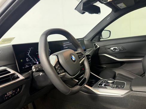 Used 2026 BMW 330i xDrive Sedan AWD/4WD image 24
