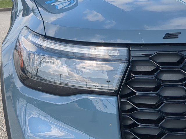 New 2026 Ford Explorer ST-Line w/ ST-Line Street Pack RWD image 10