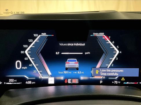 Used 2026 BMW X5 xDrive40i w/ M Sport Package AWD/4WD image 25