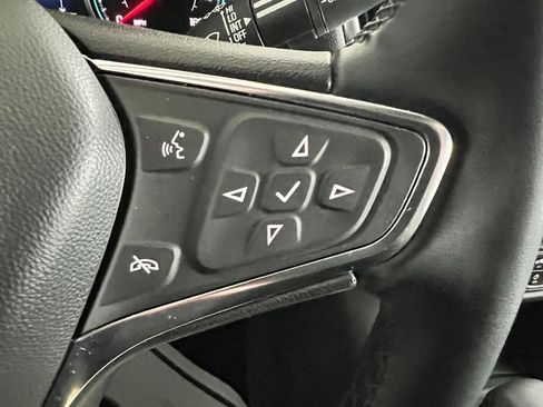 Used 2024 Chevrolet Equinox LT image 19